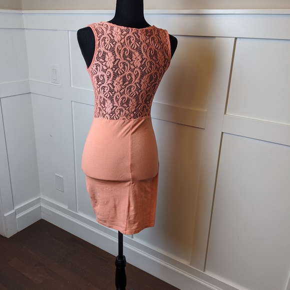 Dynamite bodycon dress - Picture 4 of 8